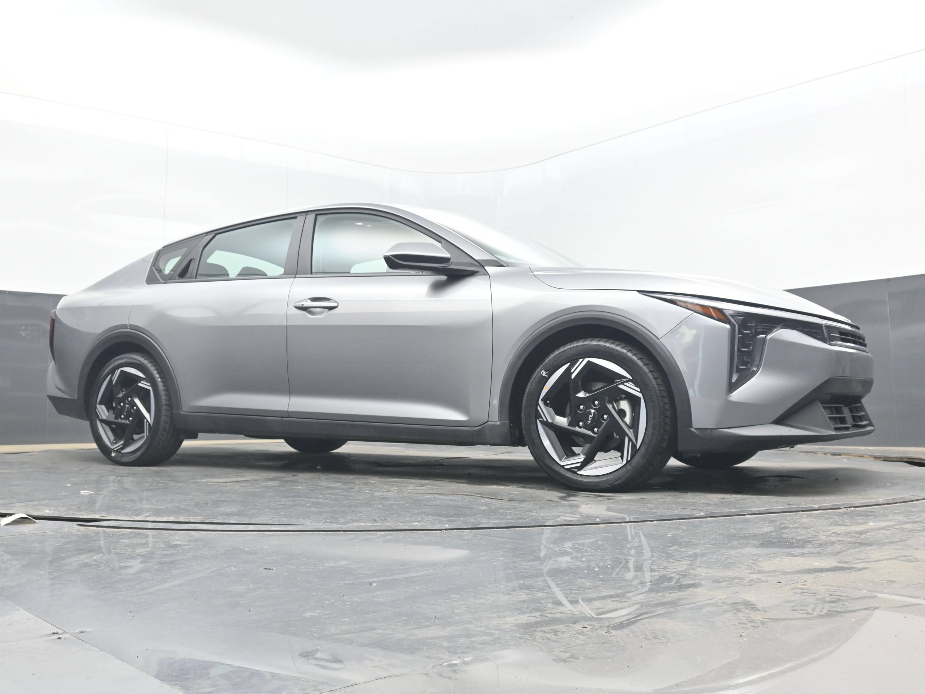 Used 2025 Kia K4 EX FWD image 18