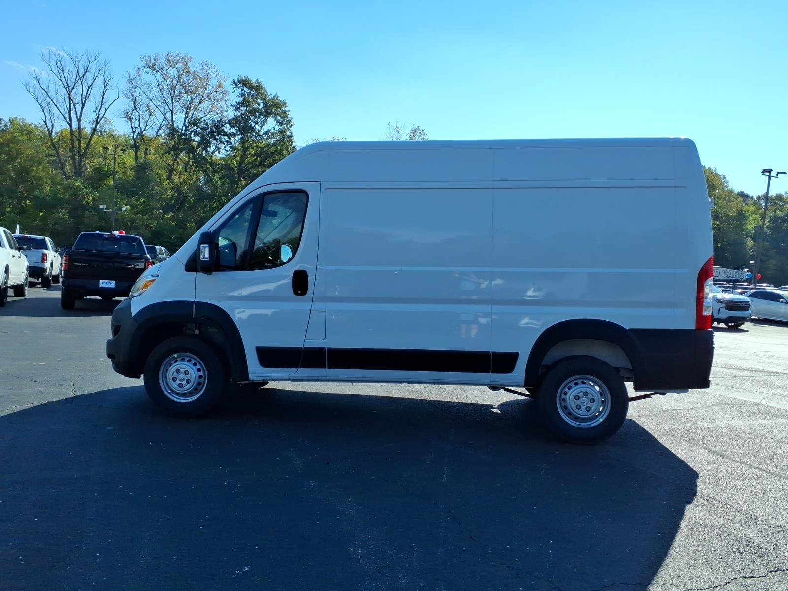 New 2027 RAM ProMaster 1500 w/ Safety Group FWD image 4
