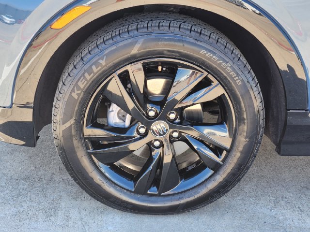 Used 2024 Buick Encore GX Sport Touring FWD image 17