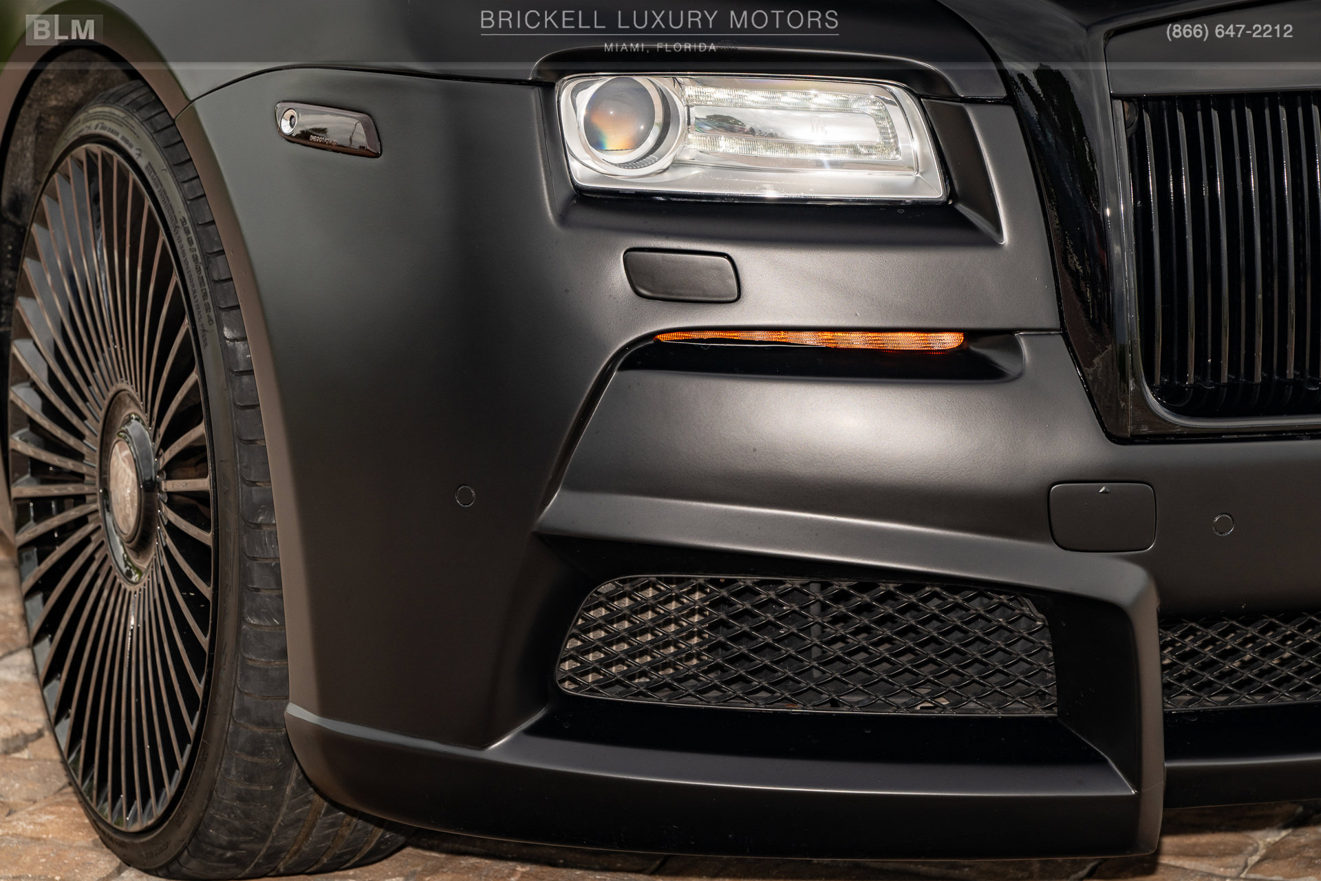 Used 2015 Rolls-Royce Wraith RWD image 57