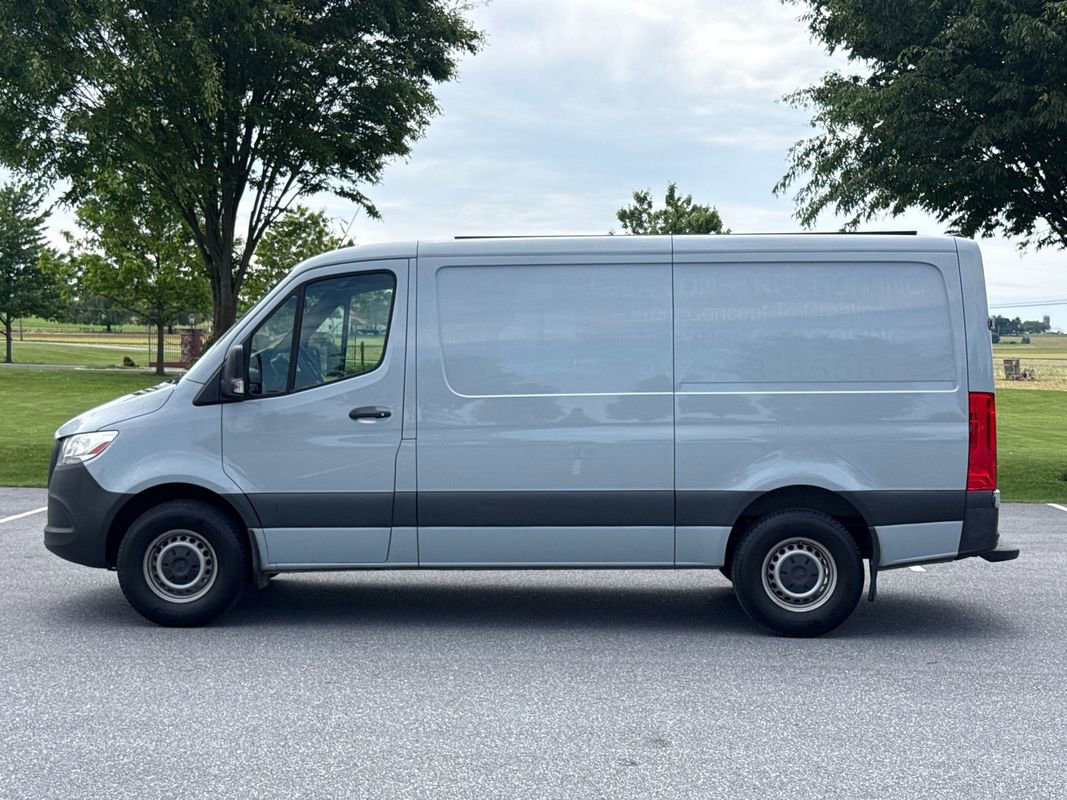 Used 2023 Mercedes-Benz Sprinter 1500 image 5
