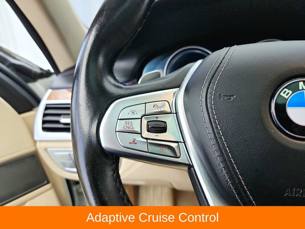 Used 2018 BMW 740e xDrive AWD/4WD image 23