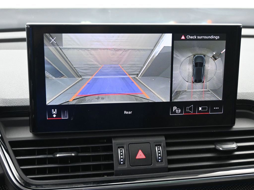 Used 2021 Audi SQ5 Prestige image 17