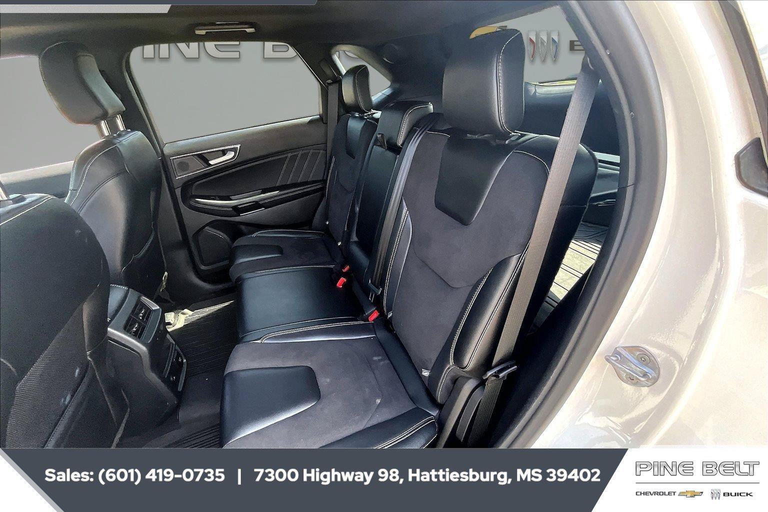 Used 2024 Ford Edge ST w/ Equipment Group 401A AWD/4WD image 19