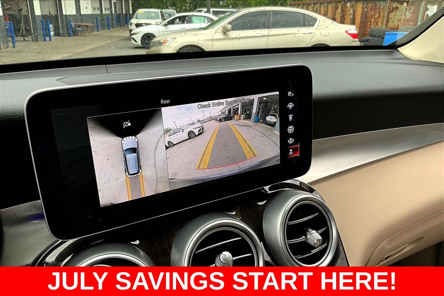 Used 2021 Mercedes-Benz GLC 300 4MATIC image 17