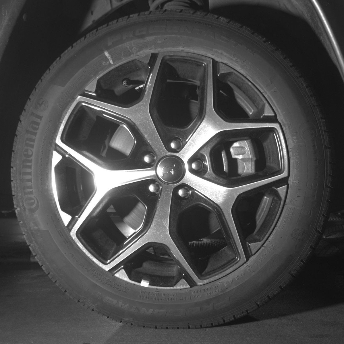 Used 2025 Jeep Compass Limited image 13