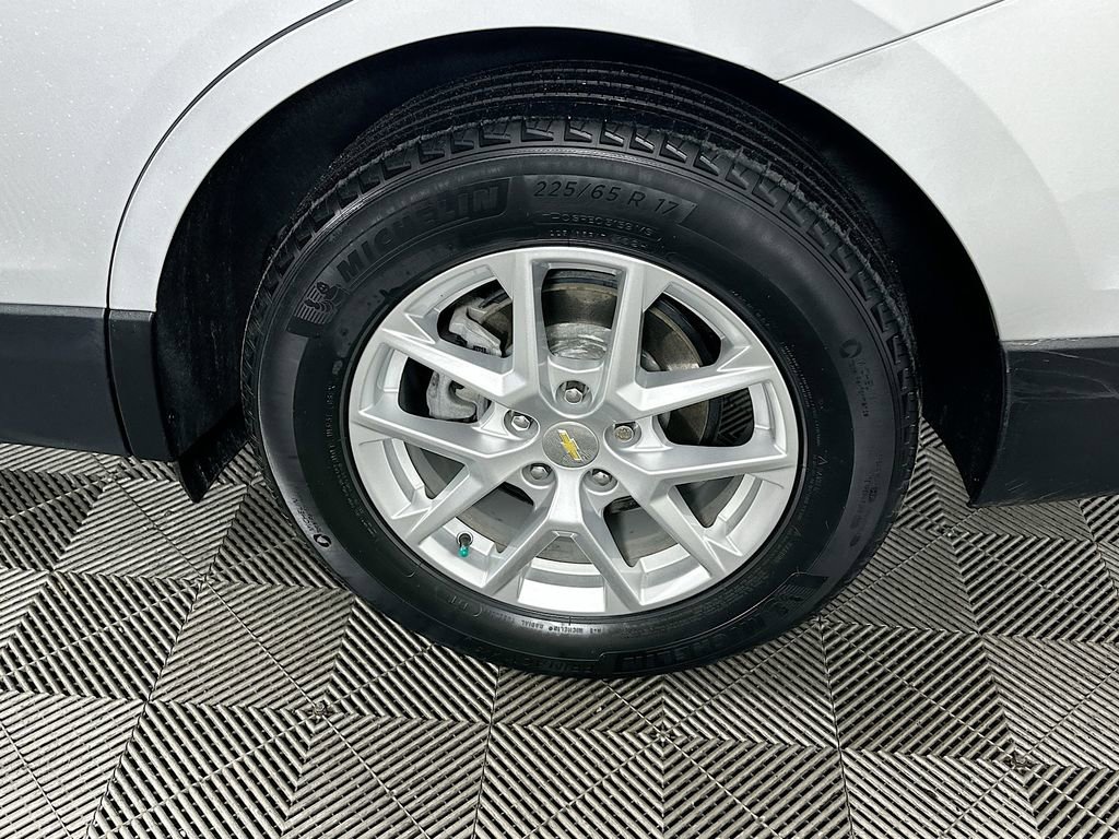 Used 2022 Chevrolet Equinox LT image 40