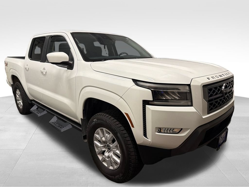 Used 2022 Nissan Frontier SV w/ SV Premium Package AWD/4WD image 6