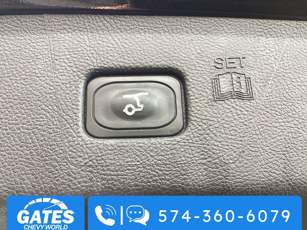 Used 2024 Ford Edge SEL image 11