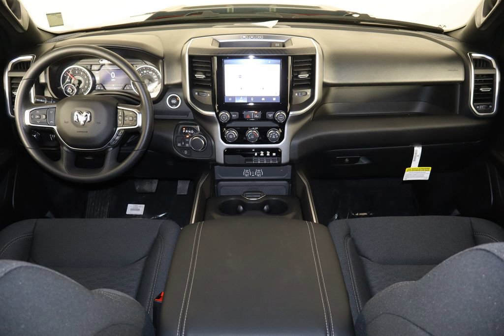 New 2026 RAM 1500 Express AWD/4WD image 13