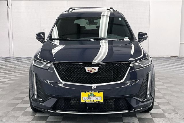Used 2024 Cadillac XT6 Sport w/ Technology Package image 4