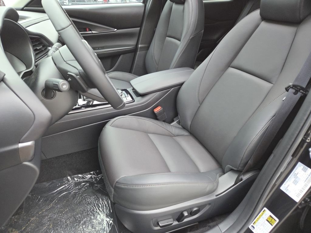 New 2026 MAZDA CX-30 2.5 Turbo w/ Premium Plus Pkg image 17