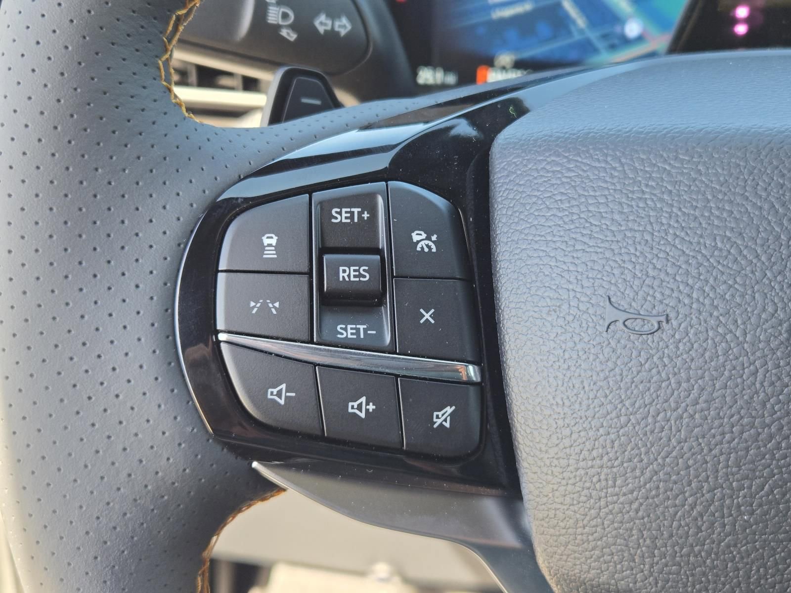 New 2026 Ford Explorer Tremor w/ Tremor Ultimate Package AWD/4WD image 19