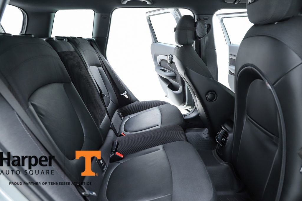 Used 2016 MINI Cooper Clubman S image 36