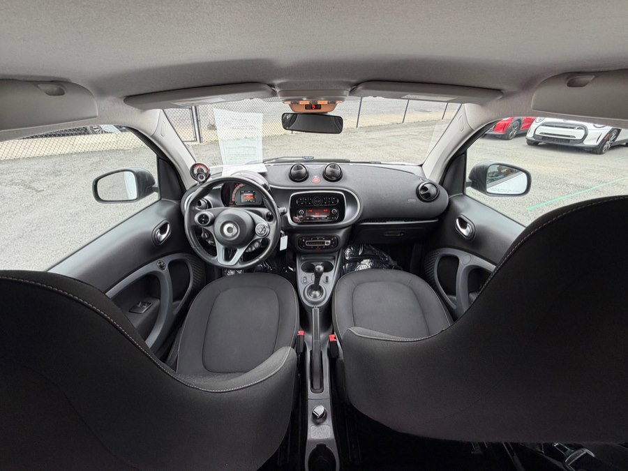 Used 2017 smart fortwo electric drive image 23