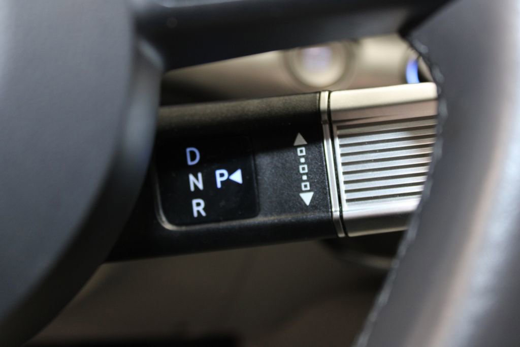 Used 2024 Hyundai Kona SEL w/ Convenience Package image 32