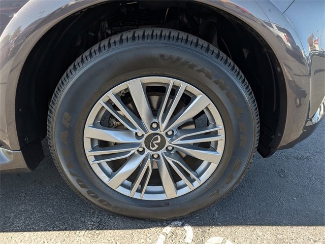 Used 2024 INFINITI QX80 Luxe image 26