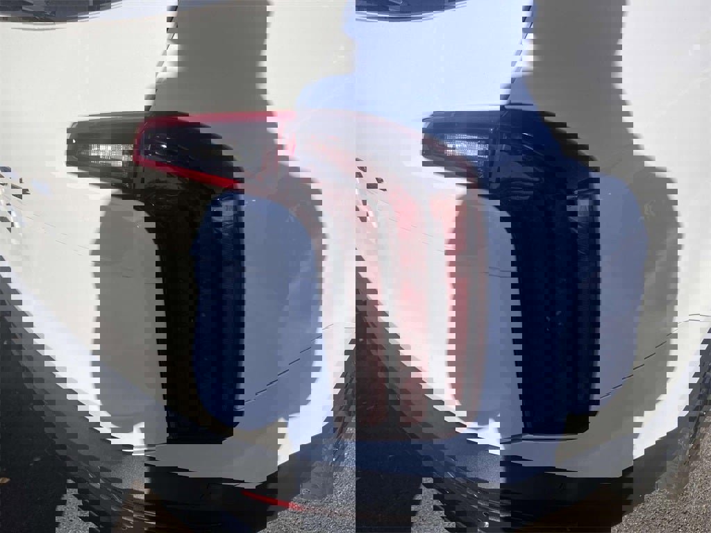 Used 2022 Kia Telluride EX w/ EX Premium Package image 11