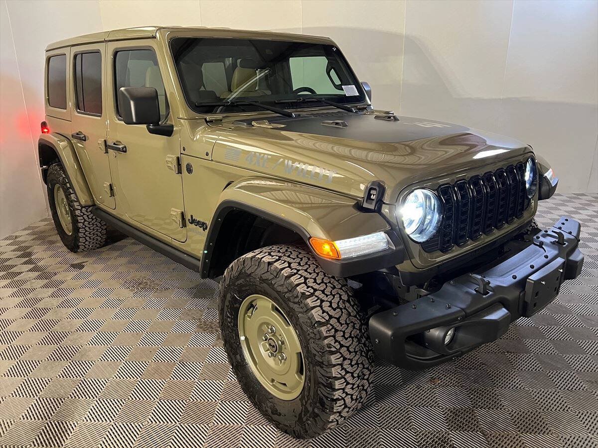 Used 2025 Jeep Wrangler Unlimited Sport S 4xe AWD/4WD image 4