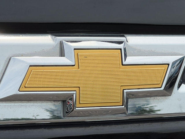 Used 2023 Chevrolet Suburban LT AWD/4WD image 51