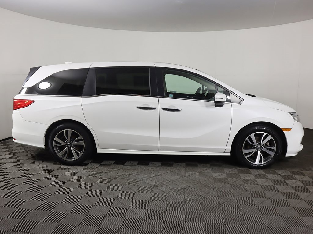 Used 2023 Honda Odyssey Touring image 18