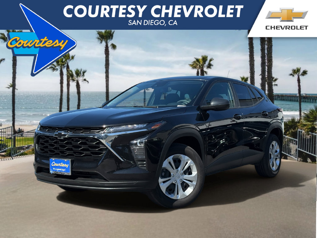 Used 2024 Chevrolet Trax LS w/ Driver Confidence Package FWD image 1