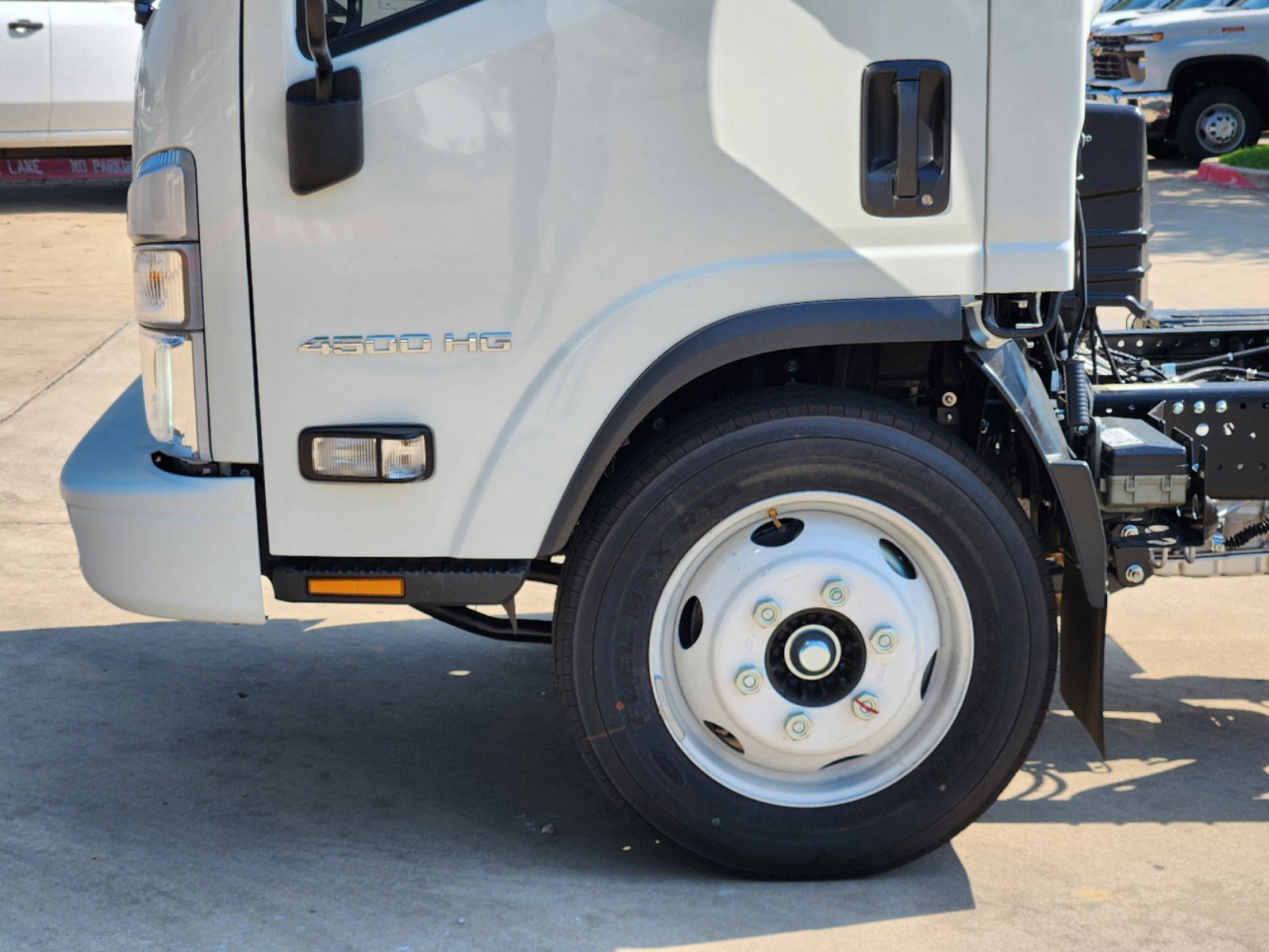 New 2025 Chevrolet Low Cab Forward image 13