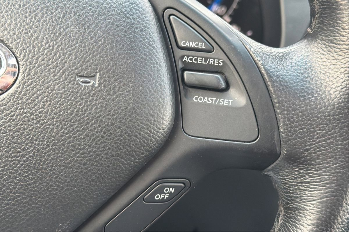 Used 2017 INFINITI QX50 AWD image 34