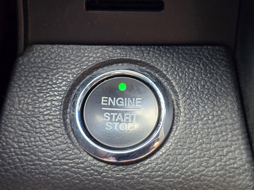 Used 2019 Ford F350 Platinum w/ Platinum Ultimate Package image 21