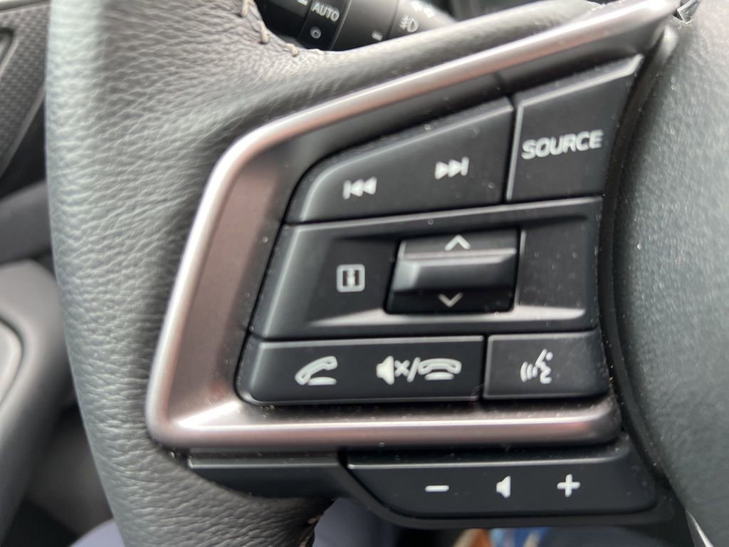 Used 2025 Subaru Outback Premium image 27