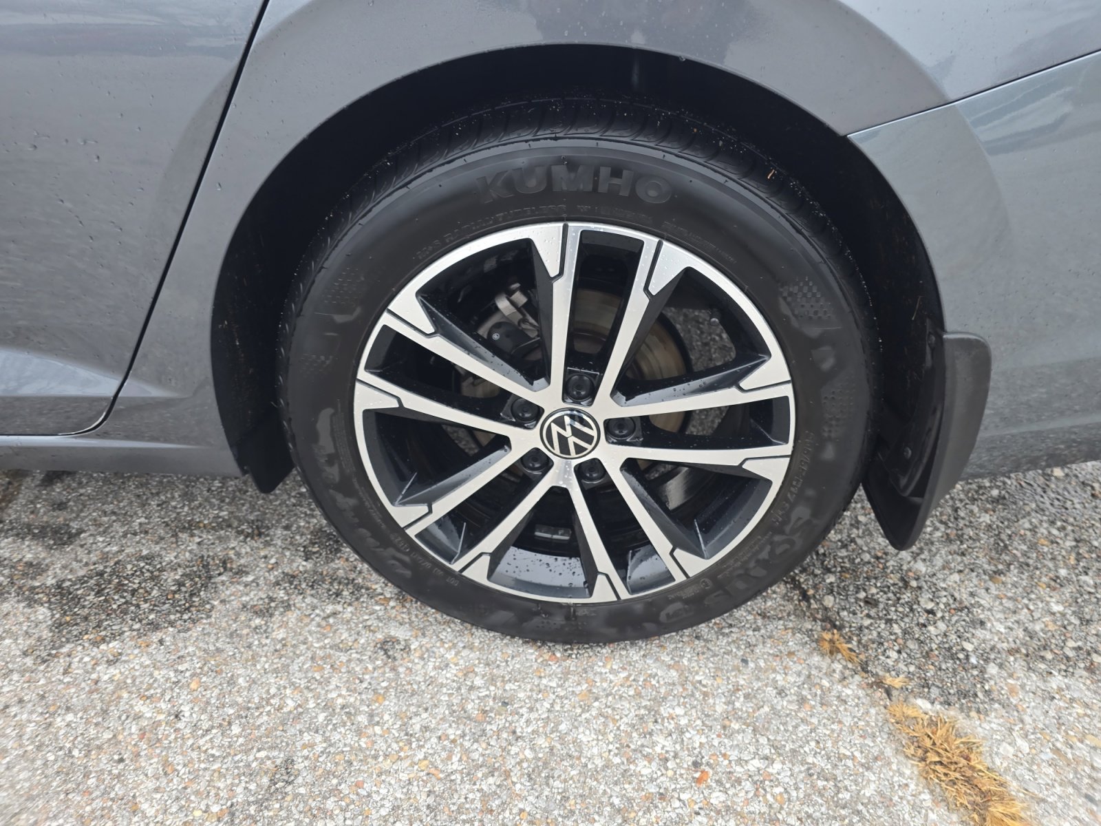 Certified 2024 Volkswagen Jetta Sport image 20