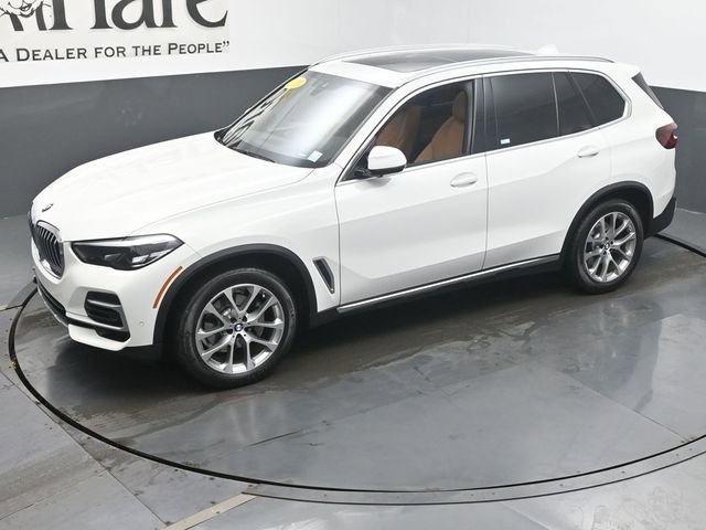 Used 2023 BMW X5 xDrive40i w/ Premium Package AWD/4WD image 43