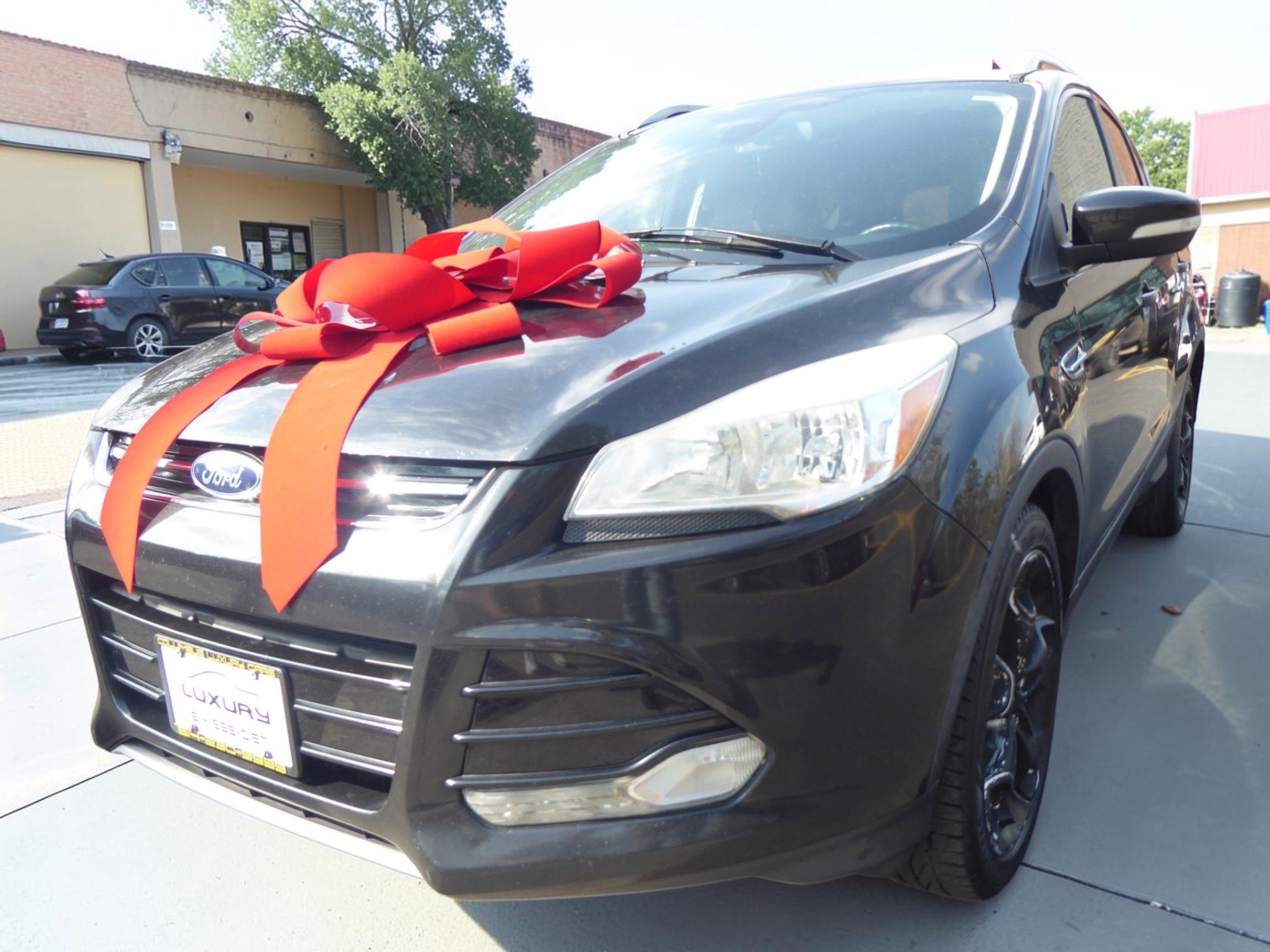 Used 2015 Ford Escape Titanium FWD image 5