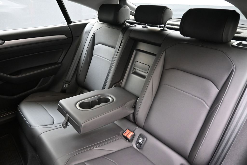 Used 2019 Volkswagen Arteon SE FWD image 20
