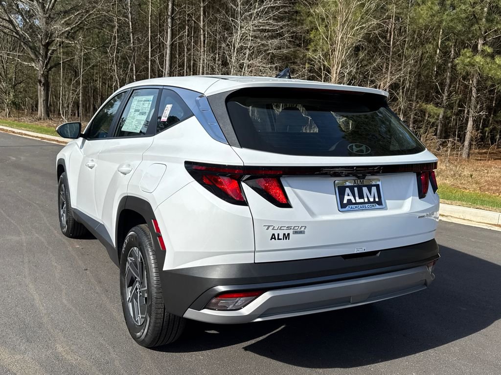 New 2026 Hyundai Tucson Blue SE image 4