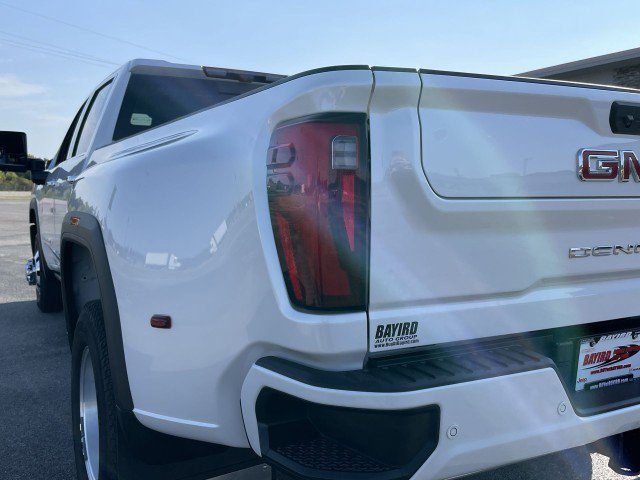 Used 2024 GMC Sierra 3500 Denali w/ Denali Reserve Package image 26