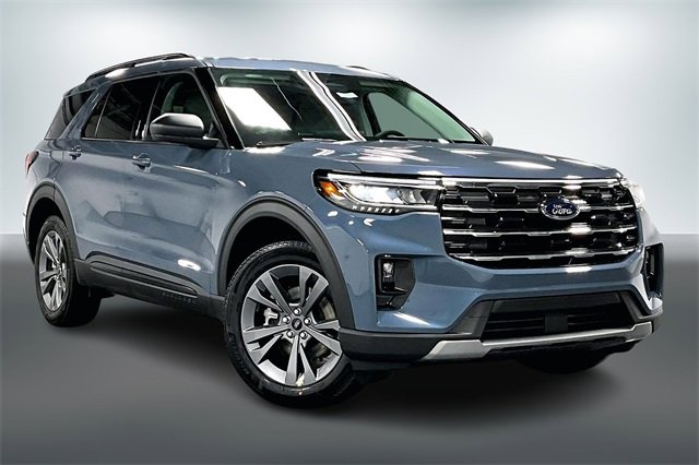 New 2026 Ford Explorer Active w/ Active Comfort Package image 1