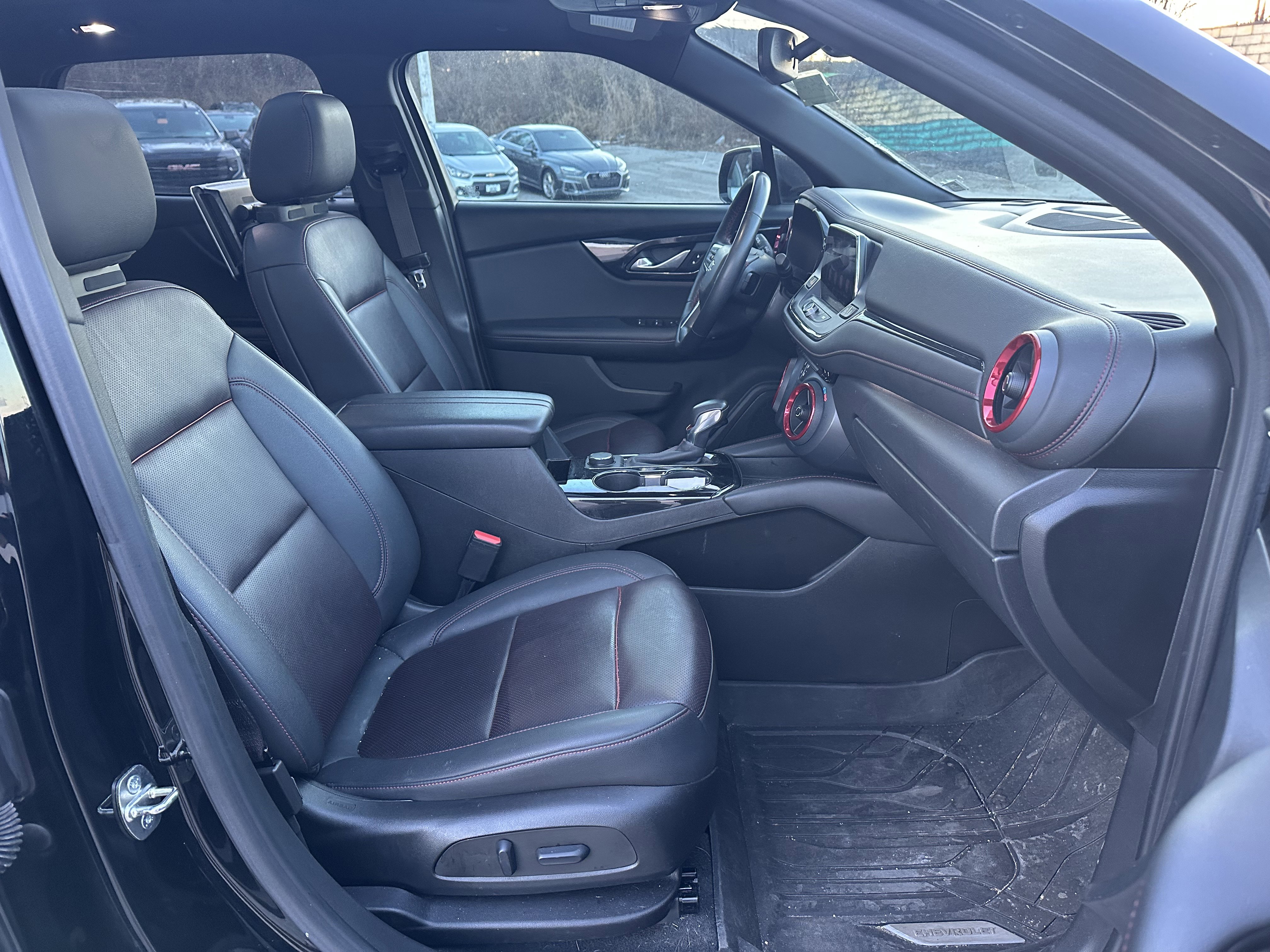 Used 2022 Chevrolet Blazer RS w/ Enhanced Convenience Package image 12