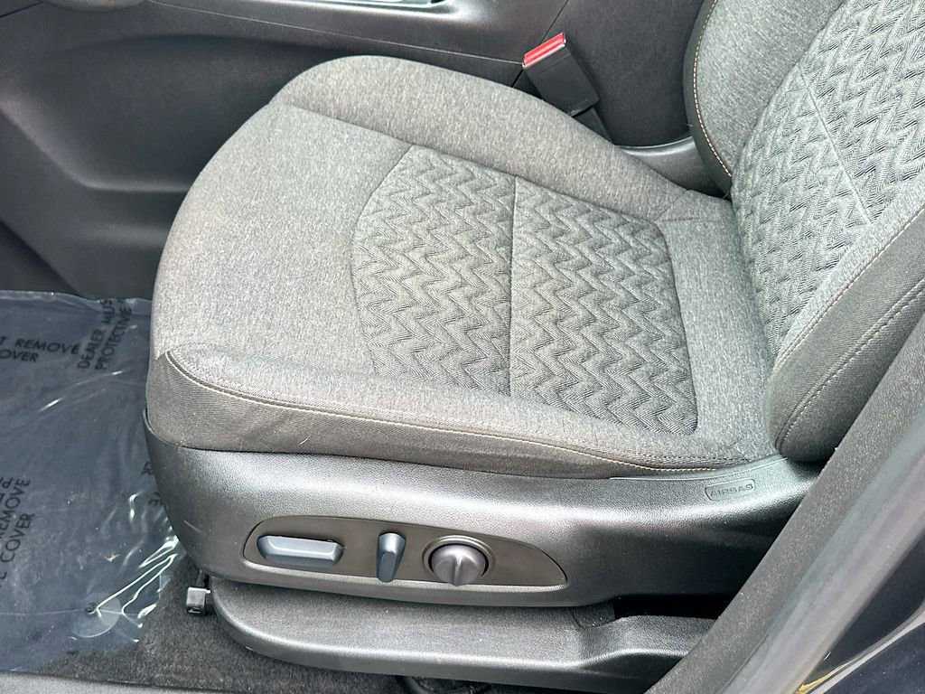 Used 2023 Chevrolet Equinox LT image 19