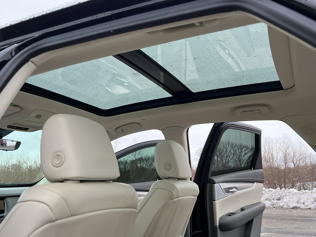 Used 2021 Cadillac XT5 Premium Luxury image 39