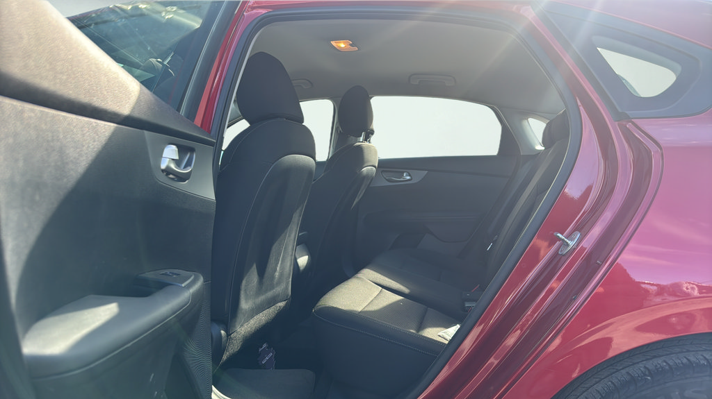 Used 2019 Kia Forte LXS FWD image 12