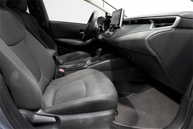 Used 2021 Toyota Corolla LE image 12