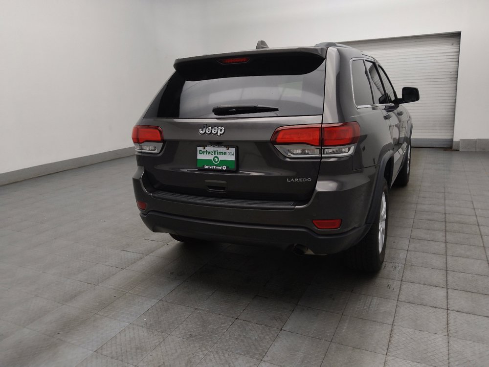 Used 2021 Jeep Grand Cherokee Laredo RWD image 9