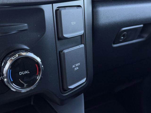 New 2026 Ford F450 Platinum image 21