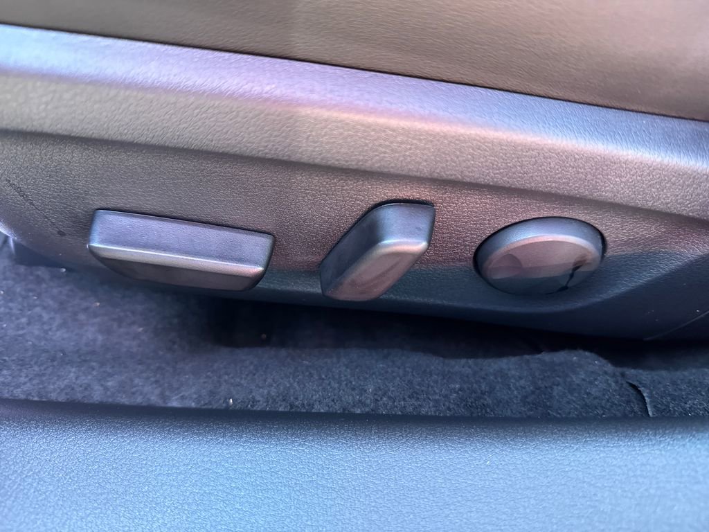 New 2026 MAZDA MAZDA3 2.5 S Hatchback w/ Premium Pkg image 10