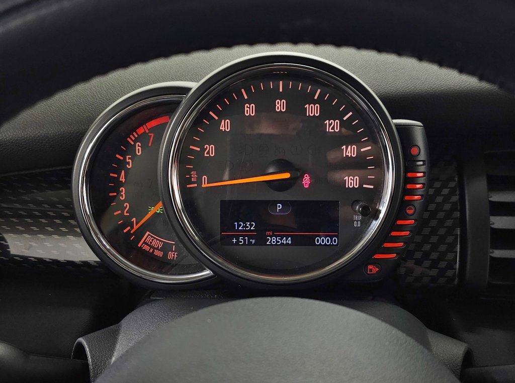 Used 2015 MINI Cooper S image 16