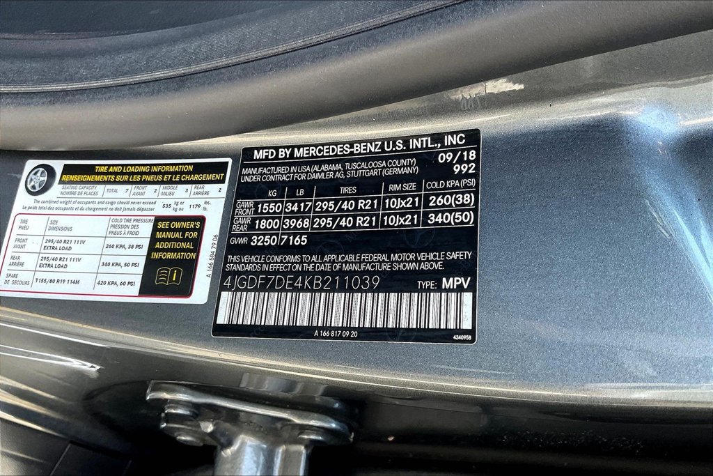 Used 2019 Mercedes-Benz GLS 550 4MATIC w/ Driver Assistance Package image 17