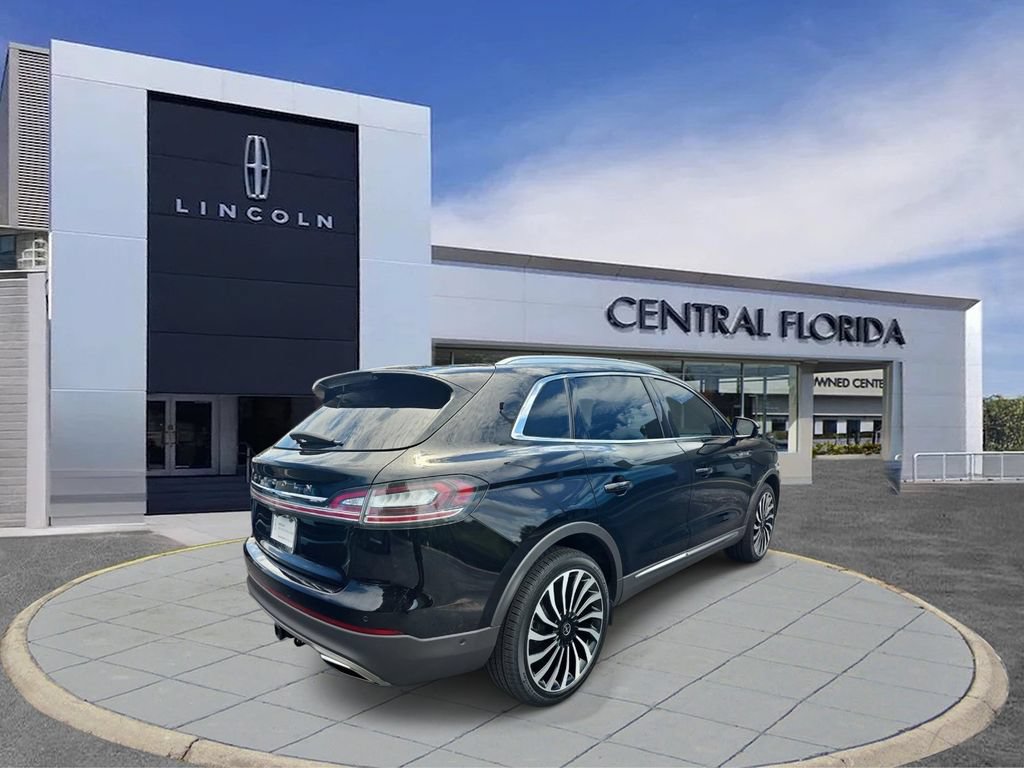 Certified 2023 Lincoln Nautilus Black Label w/ Class II Trailer Tow Package AWD/4WD image 2