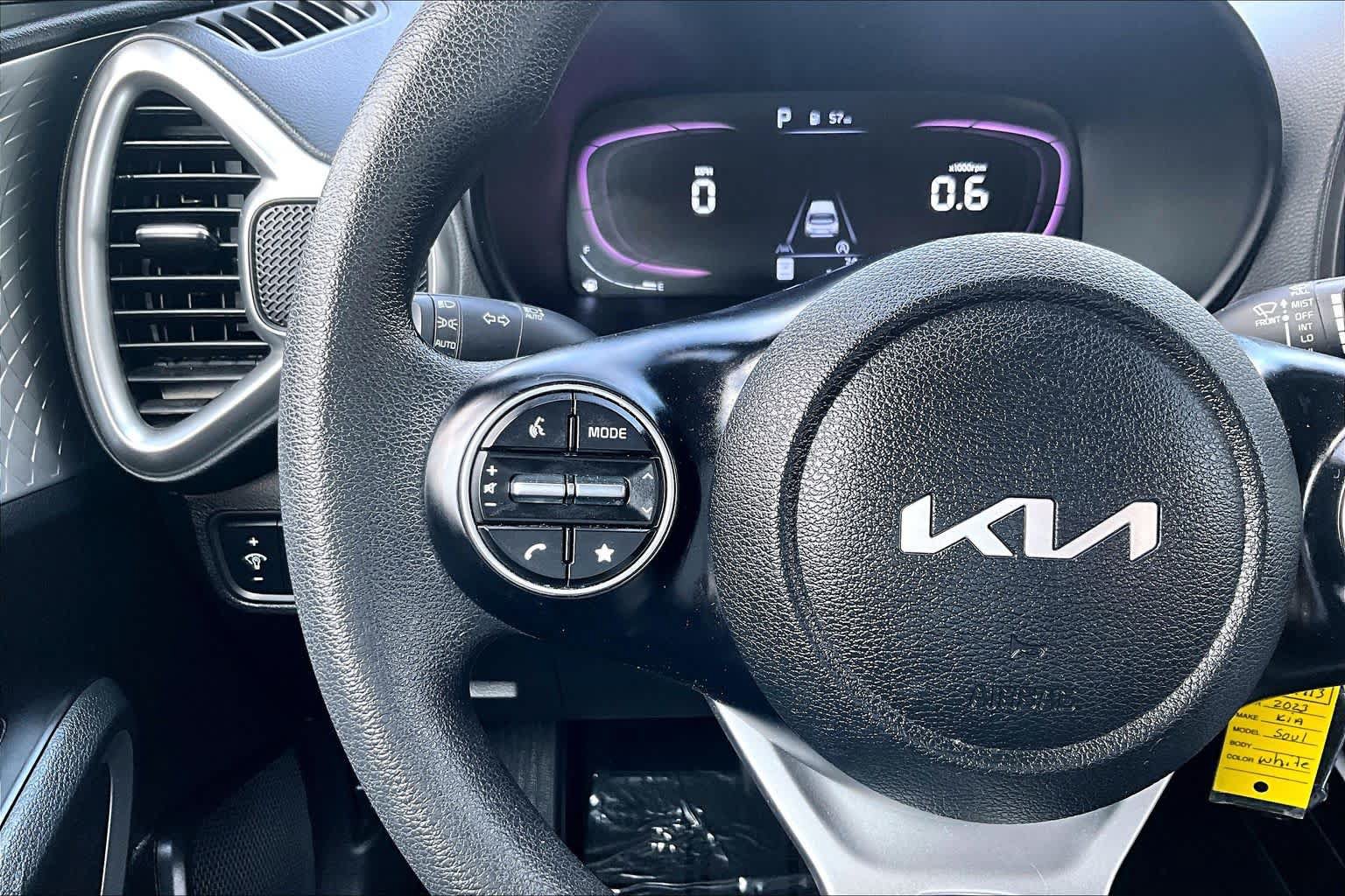 Used 2023 Kia Soul LX FWD image 23