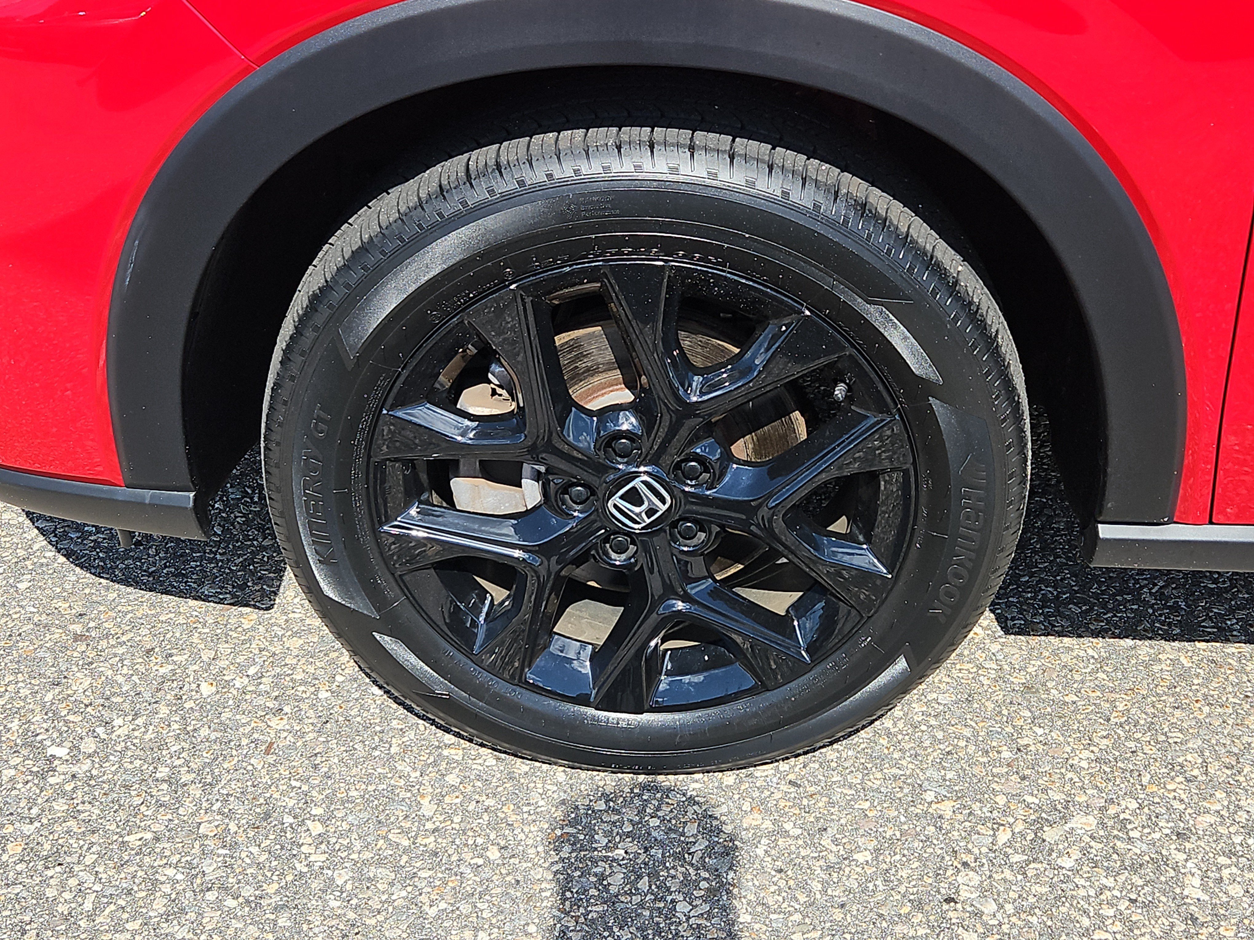 Certified 2025 Honda HR-V Sport image 22